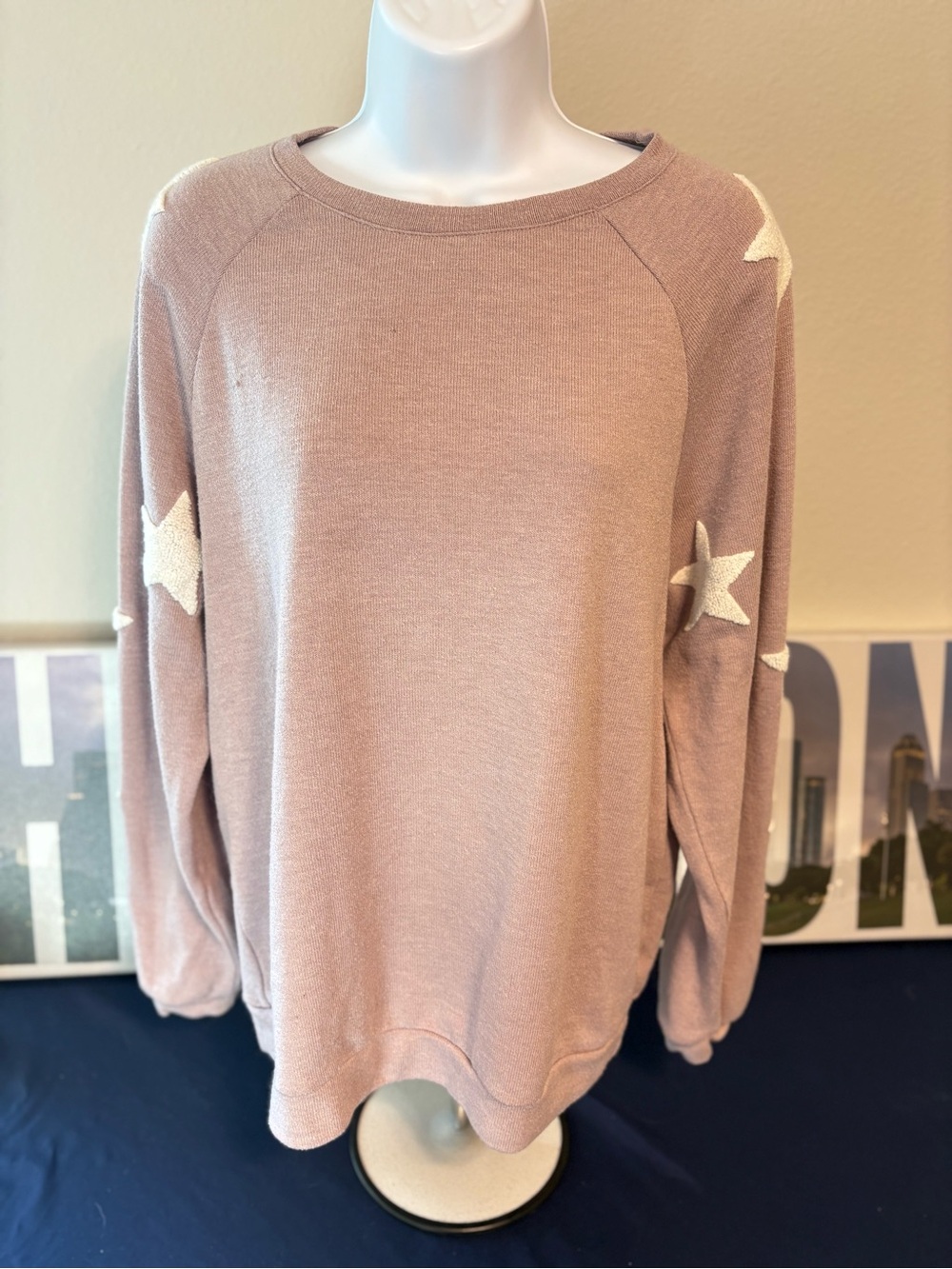 easel Dusty Mauve Star Sleeve Crewneck Sweater